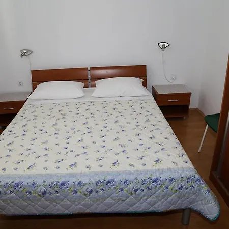 Appartement By The Sea Milna, Hvar - 12244 Milna (Hvar)