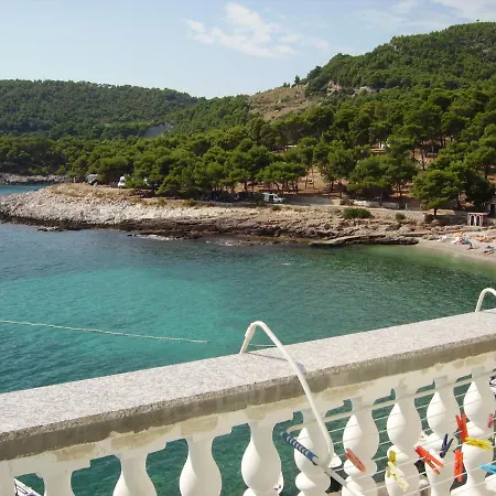 Appartement By The Sea Milna, Hvar - 12244 Milna (Hvar)